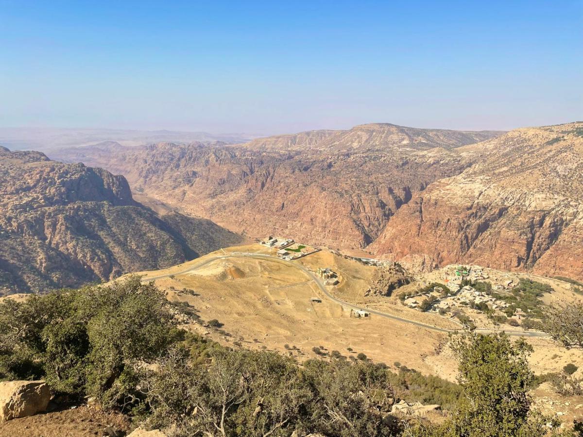 Jabal Dana Hotel - The Highest Hotel In Jordan Eksteriør bilde