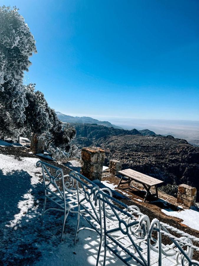 Jabal Dana Hotel - The Highest Hotel In Jordan Eksteriør bilde