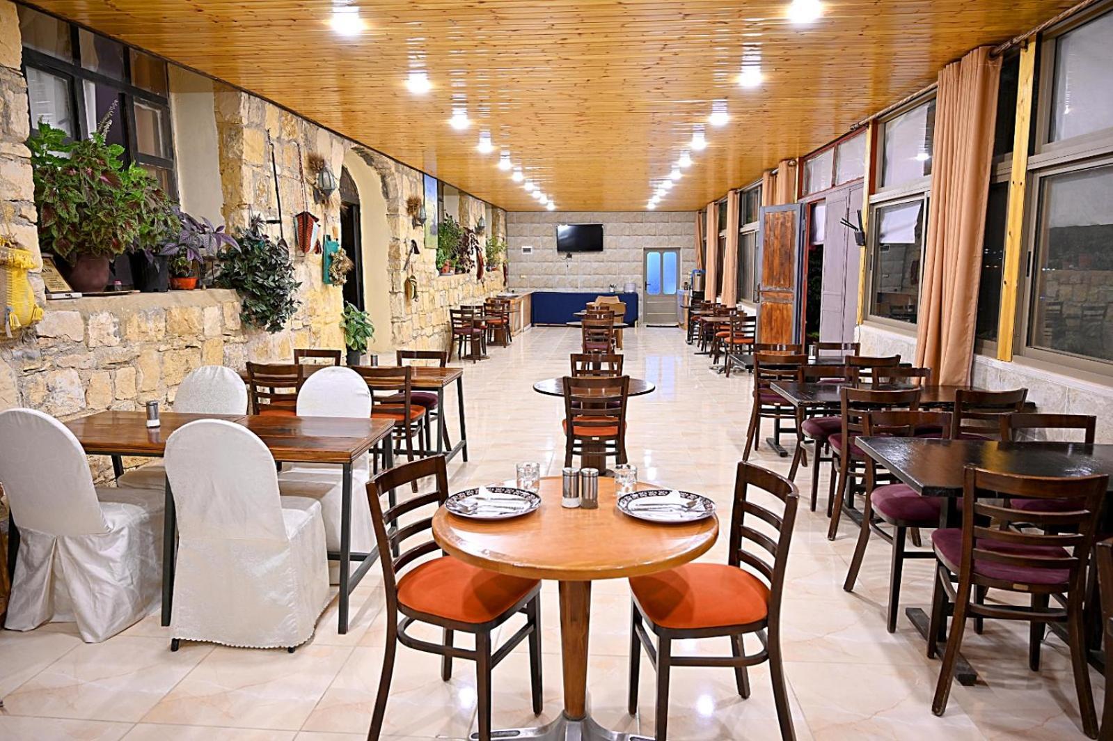Jabal Dana Hotel - The Highest Hotel In Jordan Eksteriør bilde